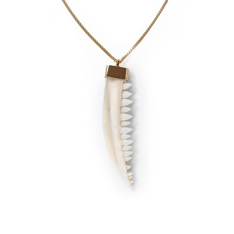 N/S JAW NECKLACE